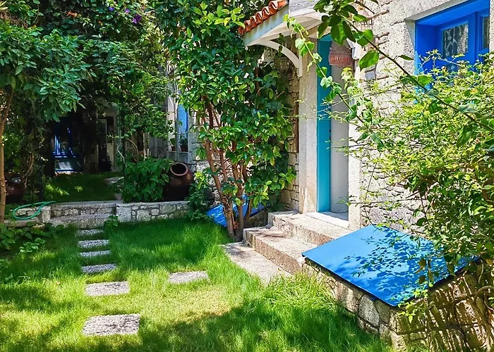 Alahan Alacati 3* Çeşme